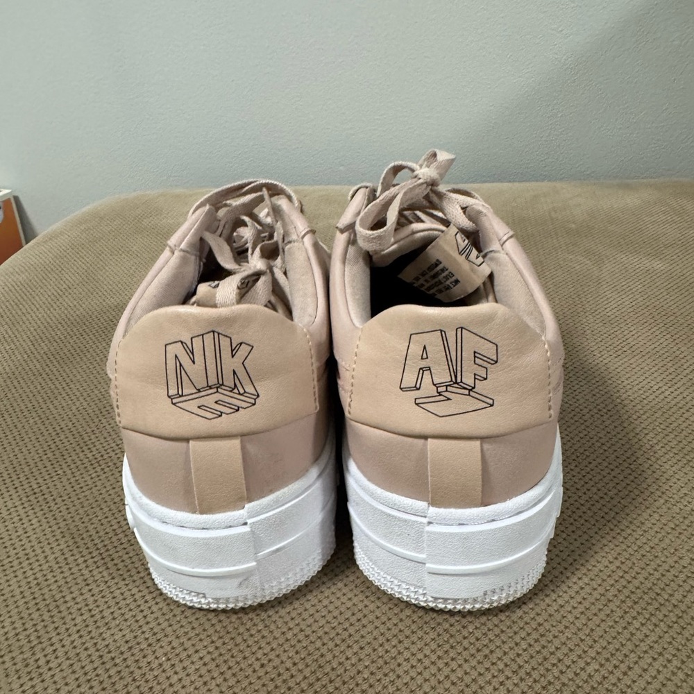 Wmns Air Force 1 'Pixel Particle - Picture 8 of 11